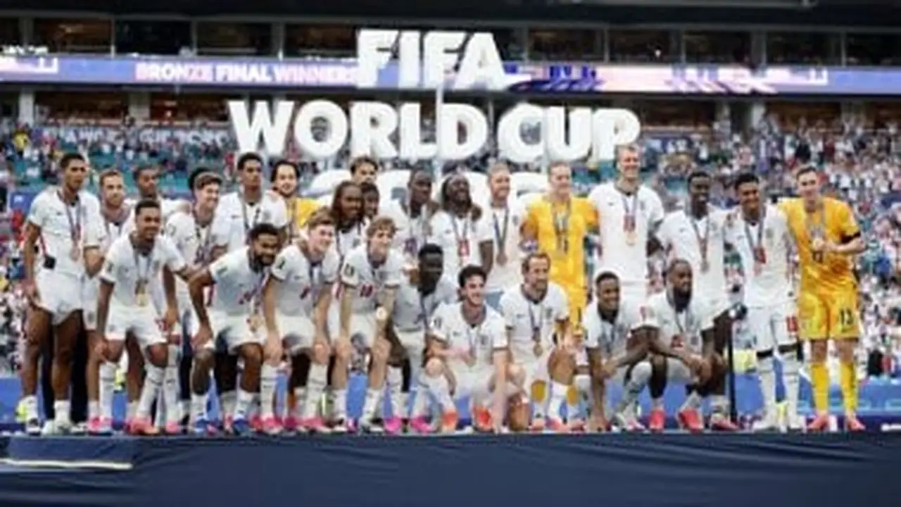 إنجلترا تحقق الميدالية البرونزية في كأس العالم وتعيد تألقها بعد 60 عامًا